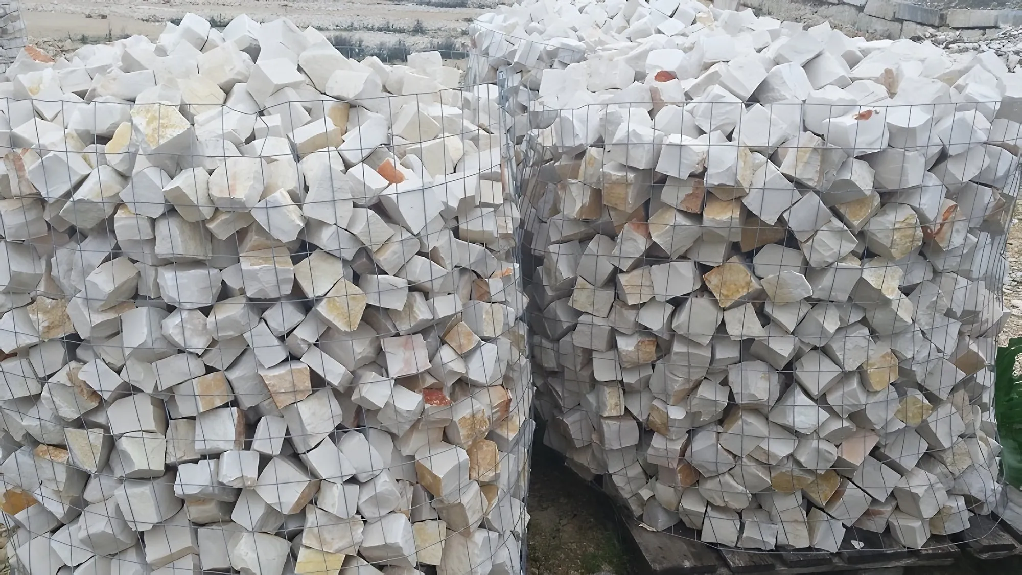 Cubetti Tranciati di Trani per pavimentazioni e mosaici