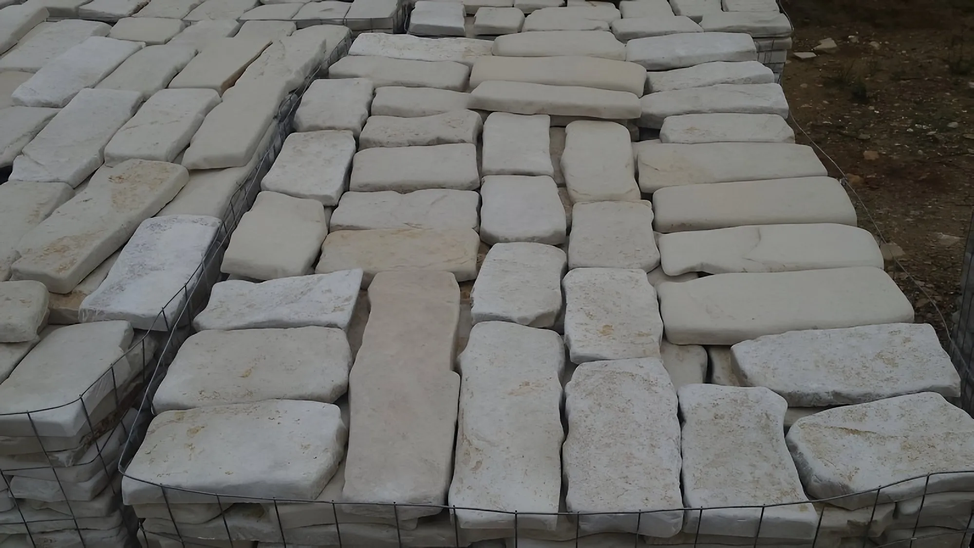 Listelli anticati retrosegati per rivestimento