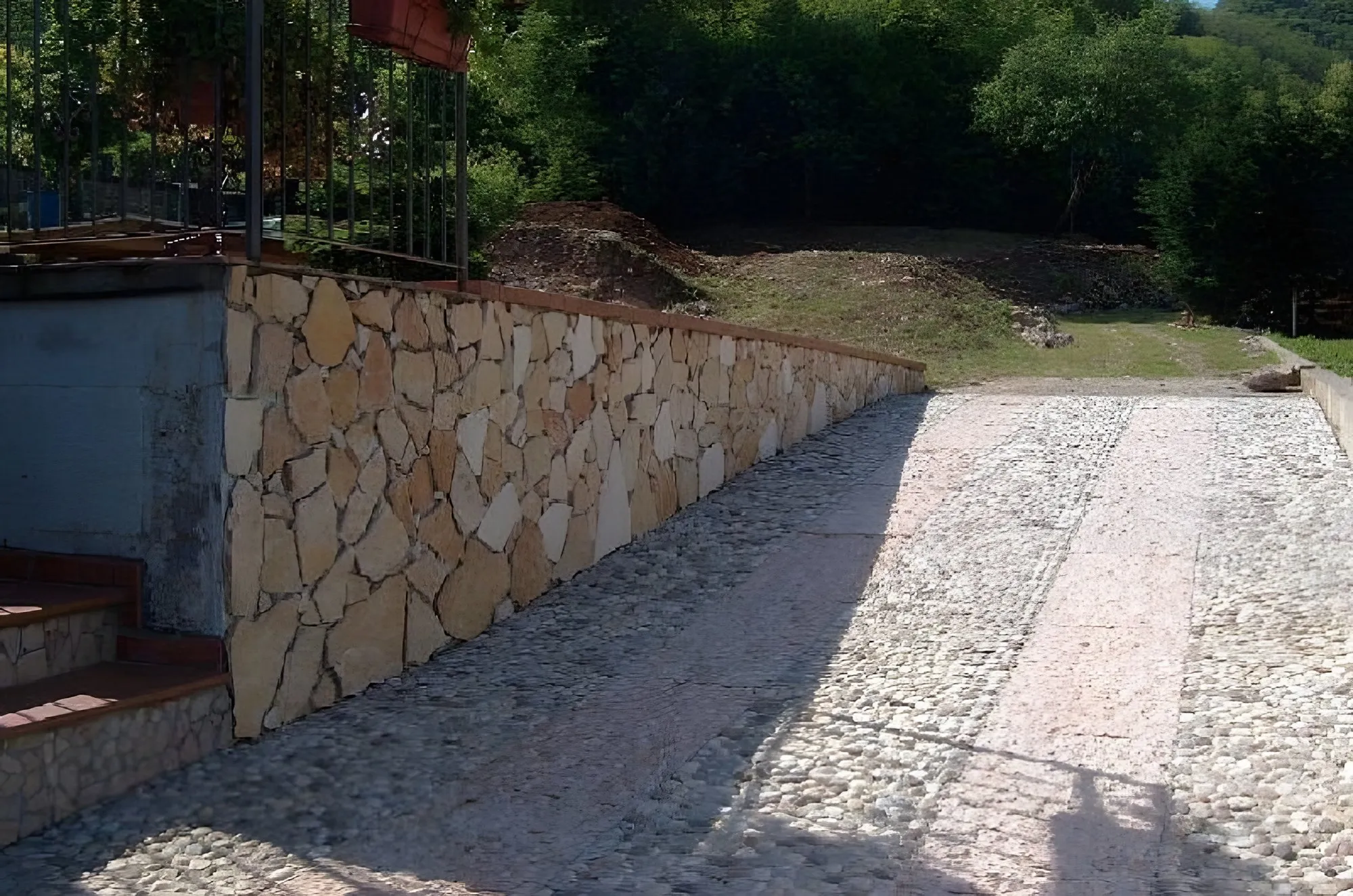 Scorza di Trani opus incertum